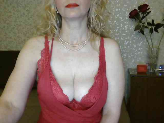 NatashaNannette