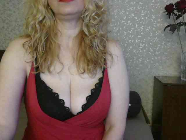 NatashaNannette