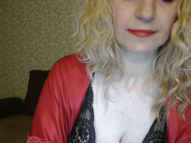 NatashaNannette