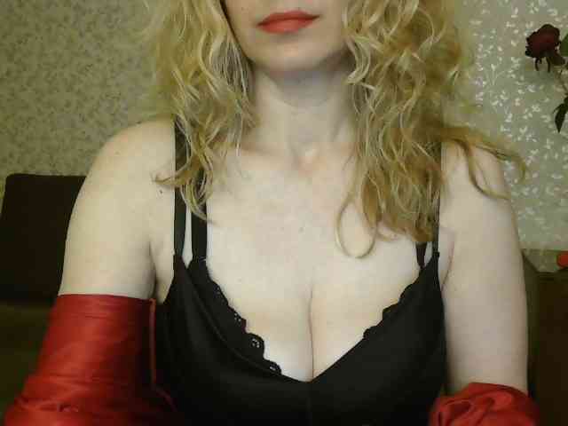 NatashaNannette webcam