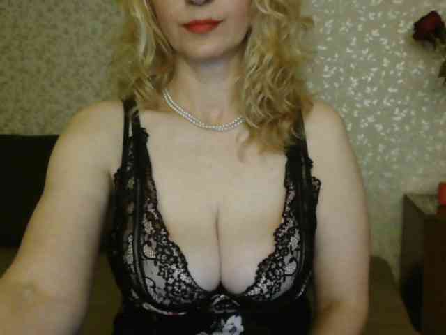 NatashaNannette