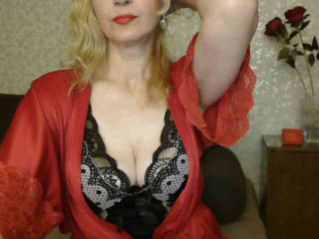 NatashaNannette
