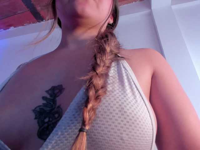 HannahDavis live webcam show