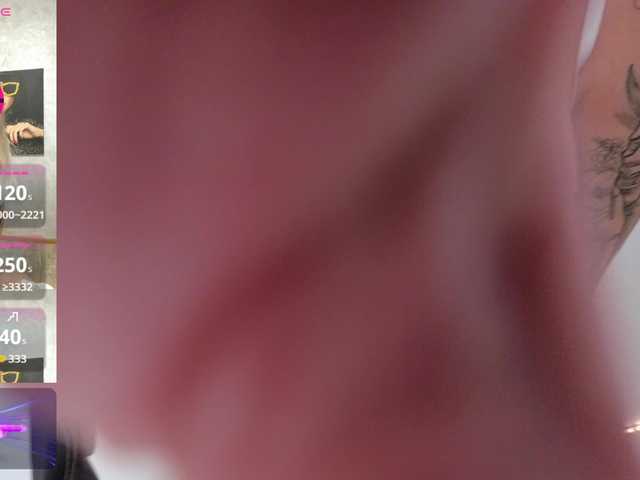 Megan-Ros live webcam show