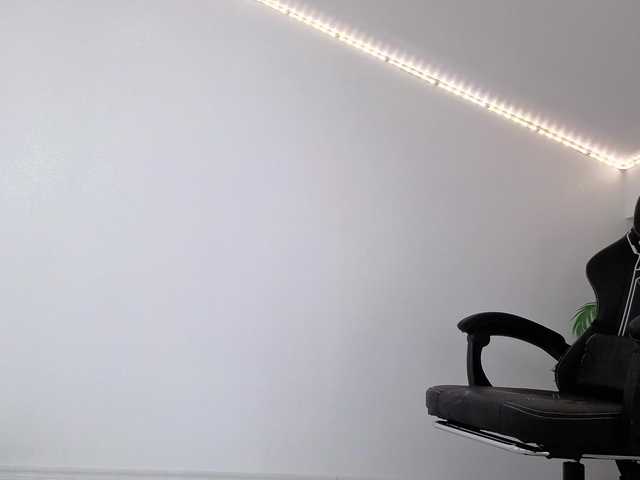 Megan-Ros live webcam show