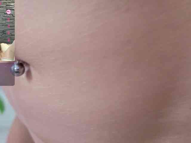 Megan-Ros webcam