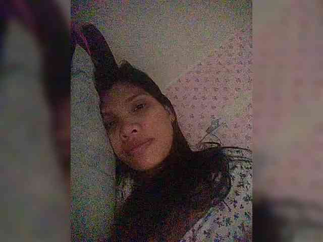 Alesiafox66 webcam