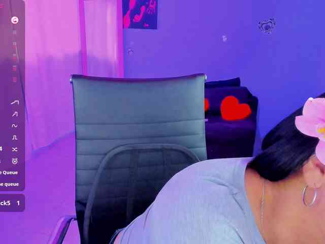 SkaterGal webcam
