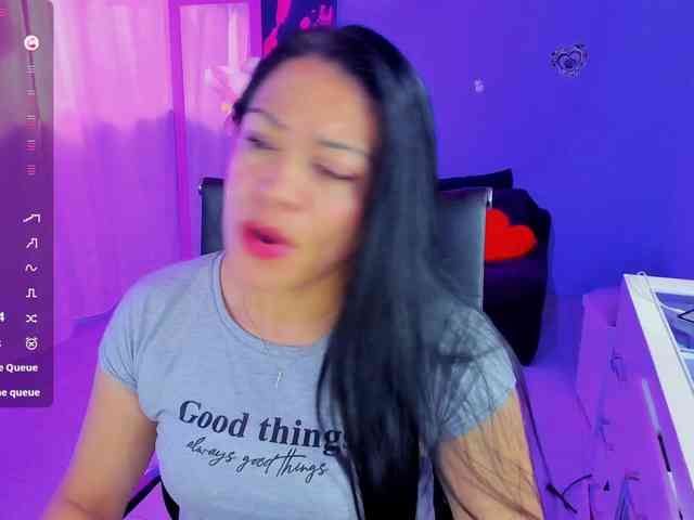 SkaterGal webcam