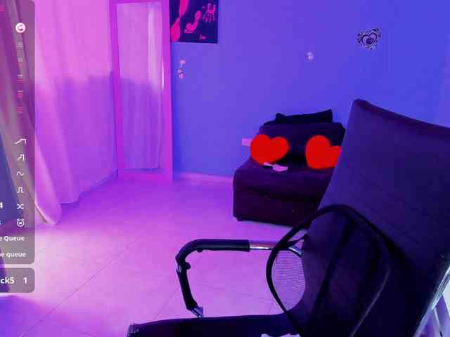 SkaterGal webcam