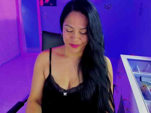SkaterGal webcam