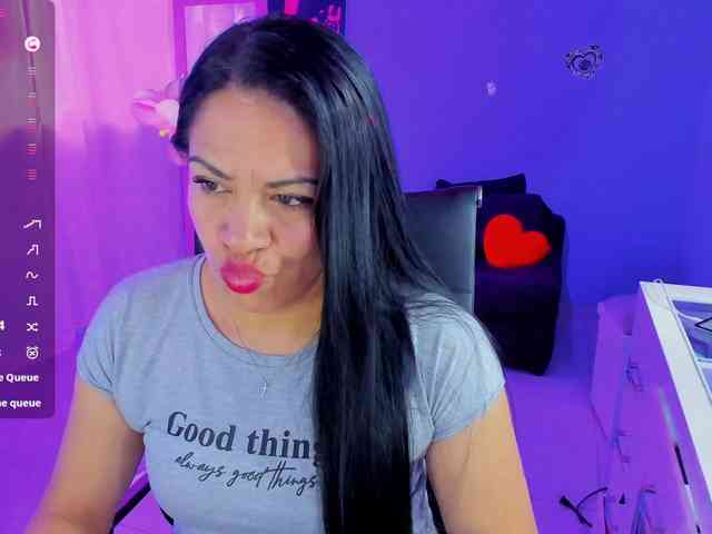 SkaterGal webcam