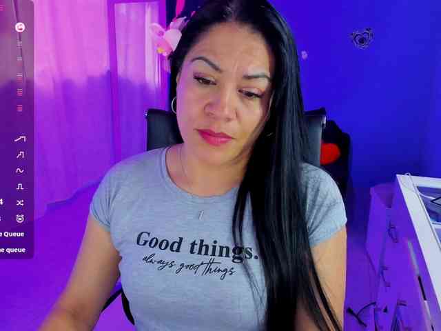 SkaterGal webcam