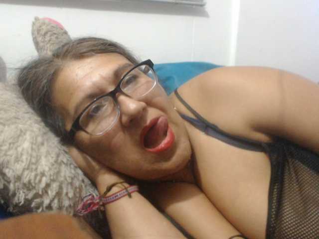 Meganny live cam preview