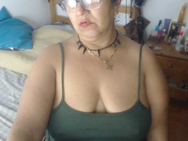 Meganny2023, en vivo ahora en BongaCams