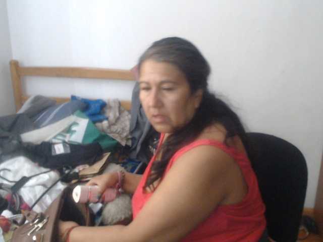 Meganny2023 live cam on BongaCams
