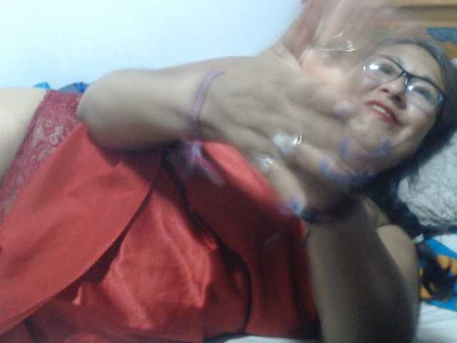 Meganny2023 live cam on BongaCams