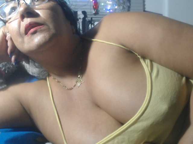 Meganny2023, live now on BongaCams