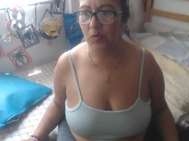 Meganny2023, live now on BongaCams
