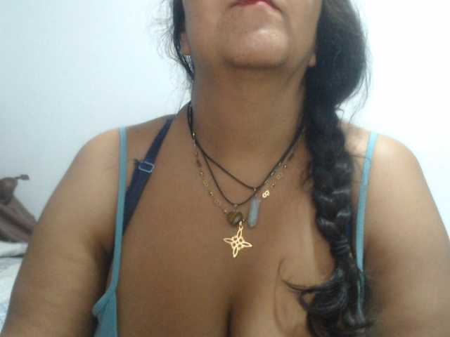 Meganny2023 Прямой эфир на BongaCams