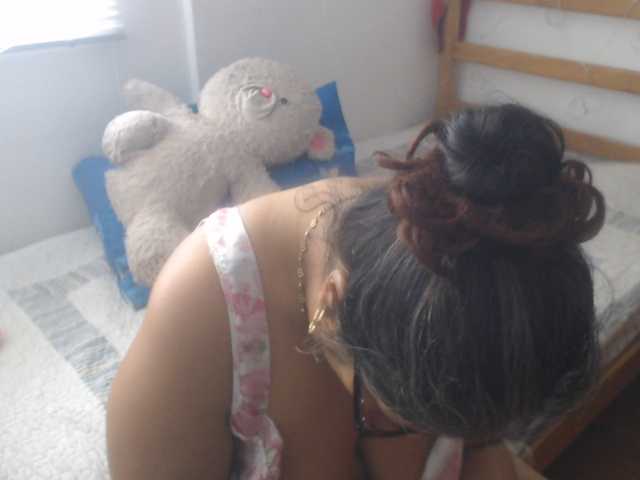 Meganny live cam preview