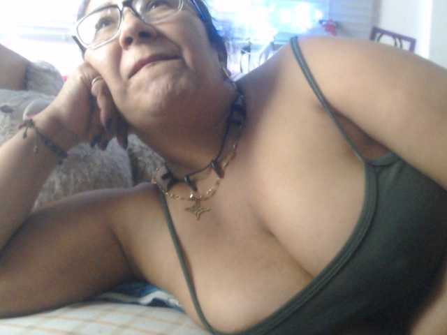 Meganny2023, en vivo ahora en BongaCams
