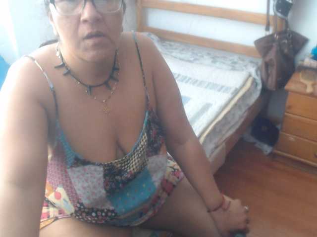 Meganny live cam preview
