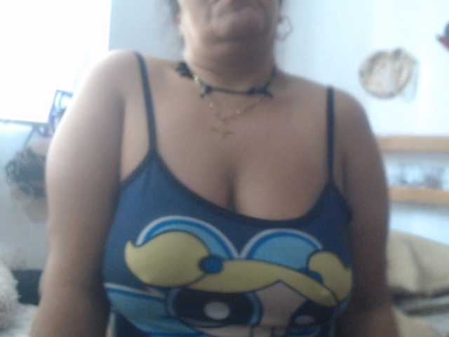 Meganny live cam preview
