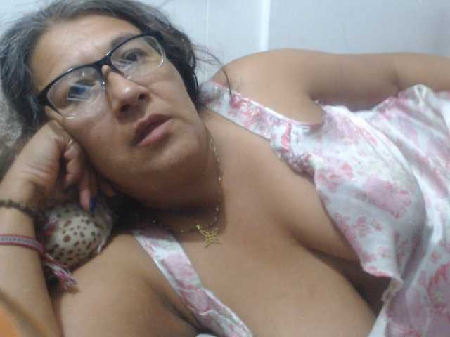 Meganny live cam preview