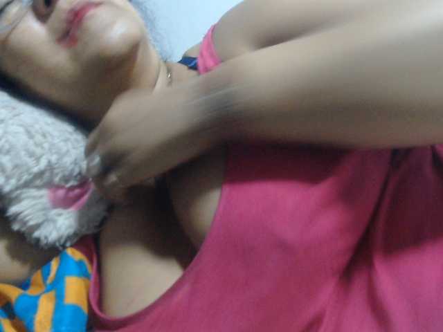 Meganny2023 live webcam show