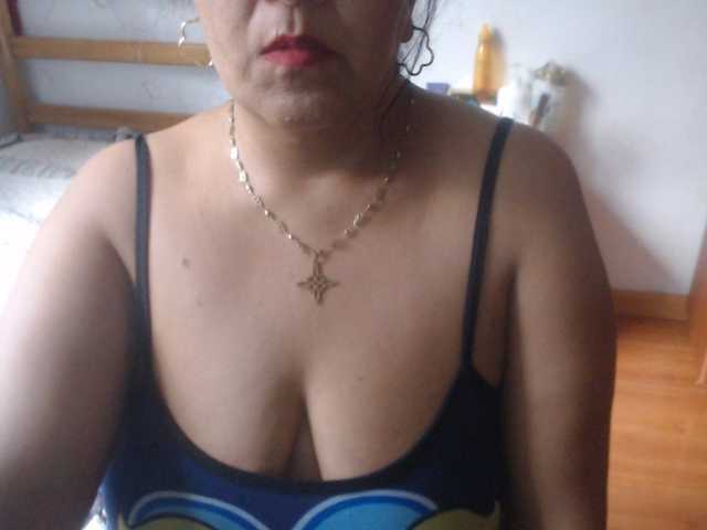 Meganny live cam preview