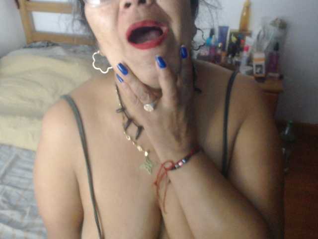 Meganny2023, en vivo ahora en BongaCams