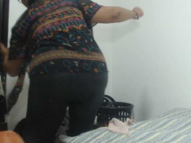 Meganny2023's BongaCams show and profile