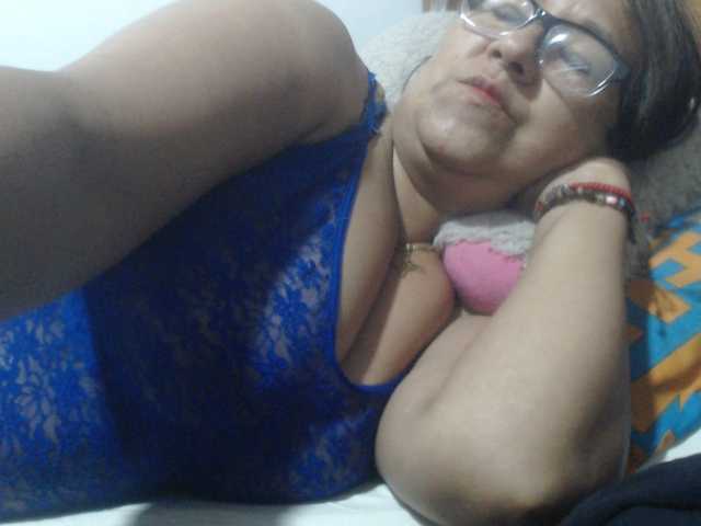 Meganny2023 live cam on BongaCams