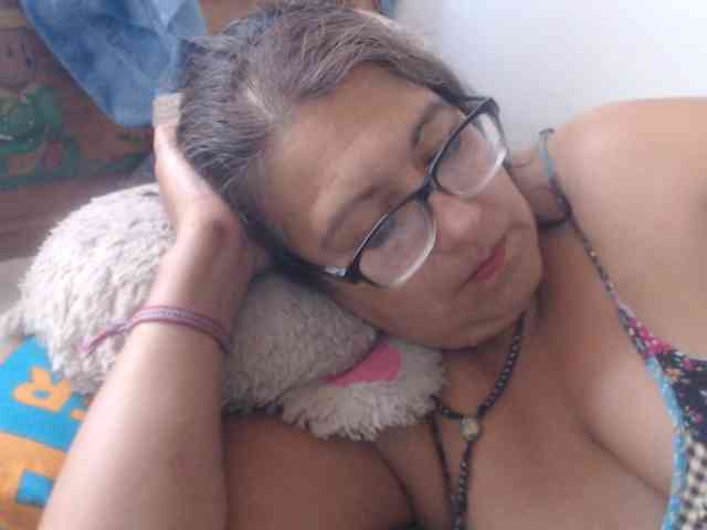 Meganny2023 Live Webcam on BongaCams