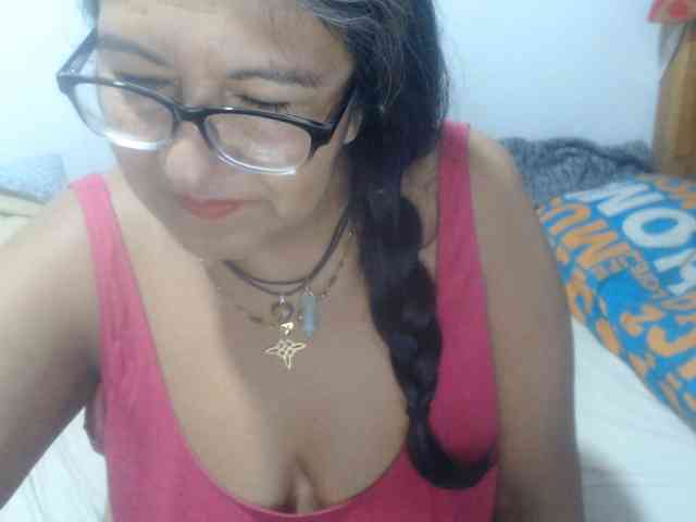 Meganny2023 Live Webcam on BongaCams