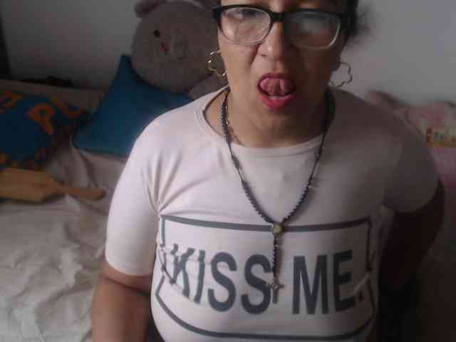 Meganny2023 Live Webcam on BongaCams