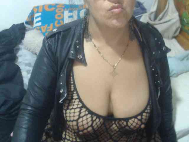 Meganny2023 Live Webcam on BongaCams