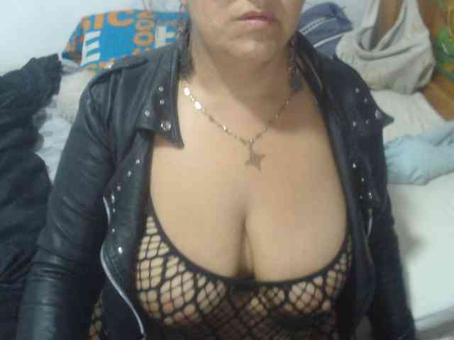 Meganny2023 Live Webcam on BongaCams