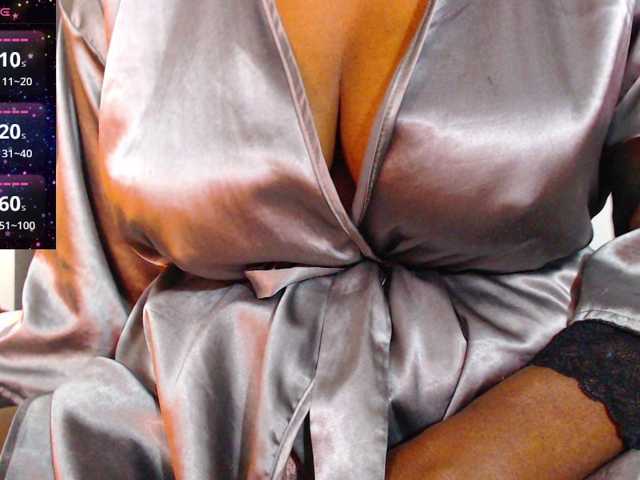 ebony-susy