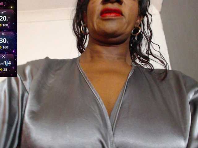 ebony-susy live cam on BongaCams