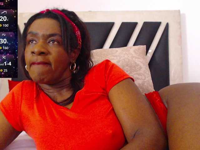 ebony-susy