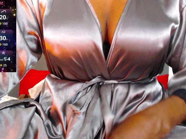 ebony-susy, en directo ahora en BongaCams