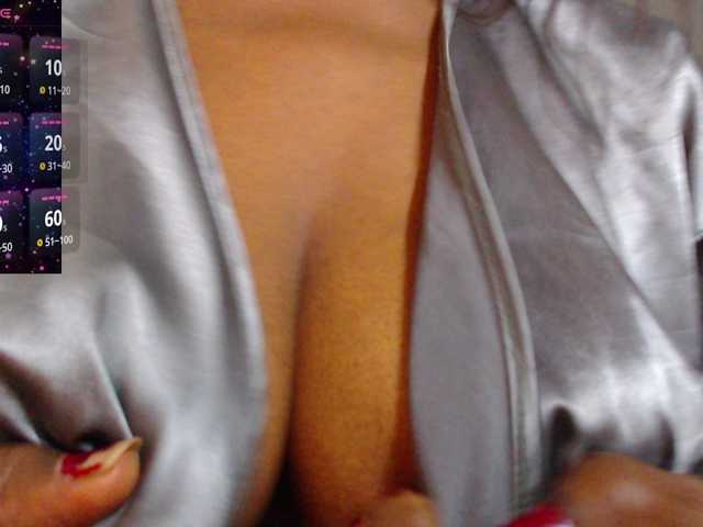 ebony-susy, en vivo ahora en BongaCams