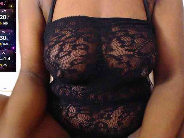 ebony-susy webcam