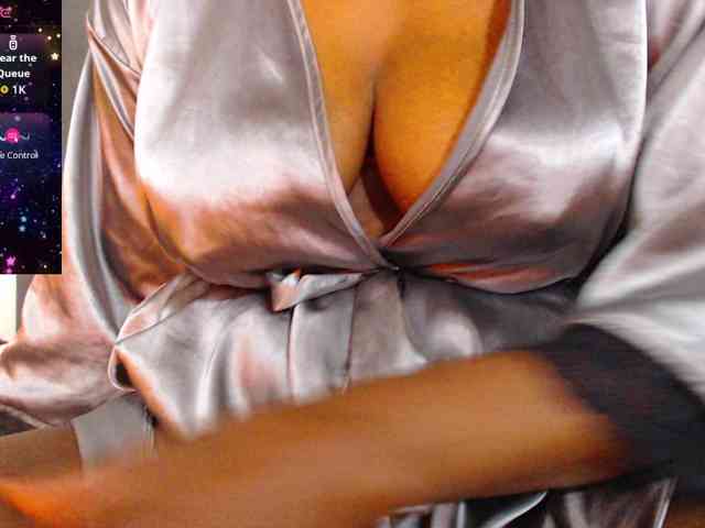 ebony-susy