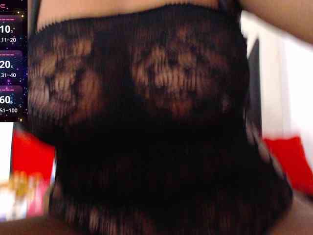 ebony-susy webcam