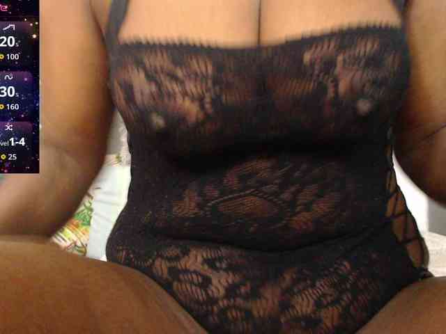 ebony-susy webcam