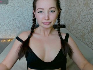 LissaCristal Porn Show