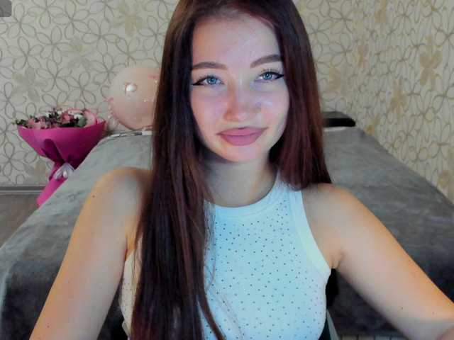 LissaCristal live cam preview